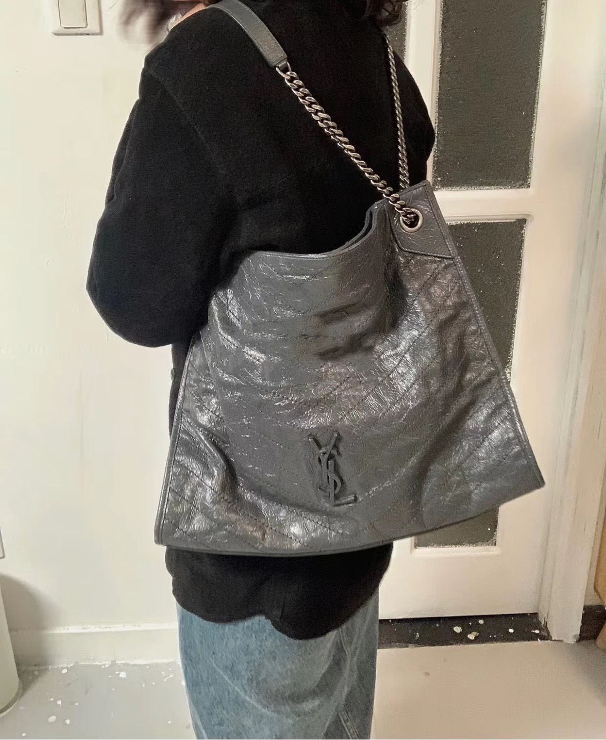 12F300BC-EF28-4C3A-A7AA-9628F739B3B0