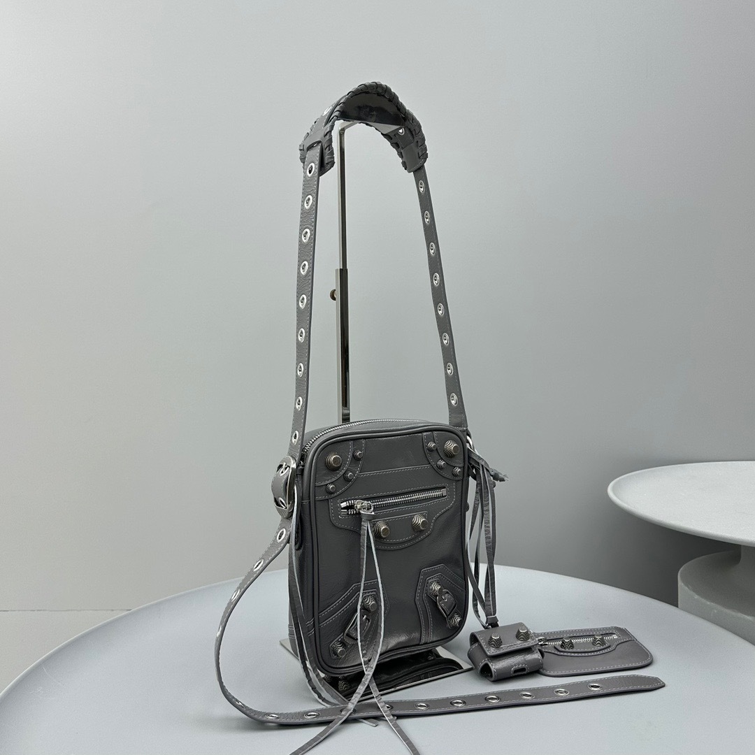 63FBBB0D-9CE3-4C61-BFED-5DCC99B7B4DB