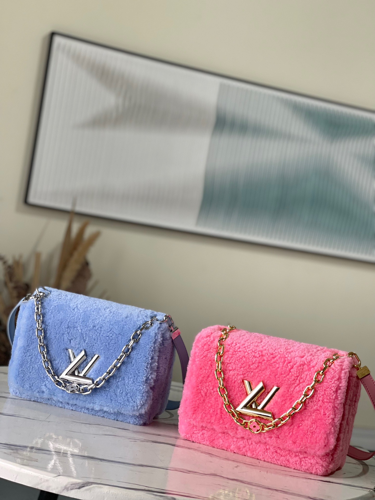 B8ABD30F-99FA-4AD6-918C-41232A8819C0