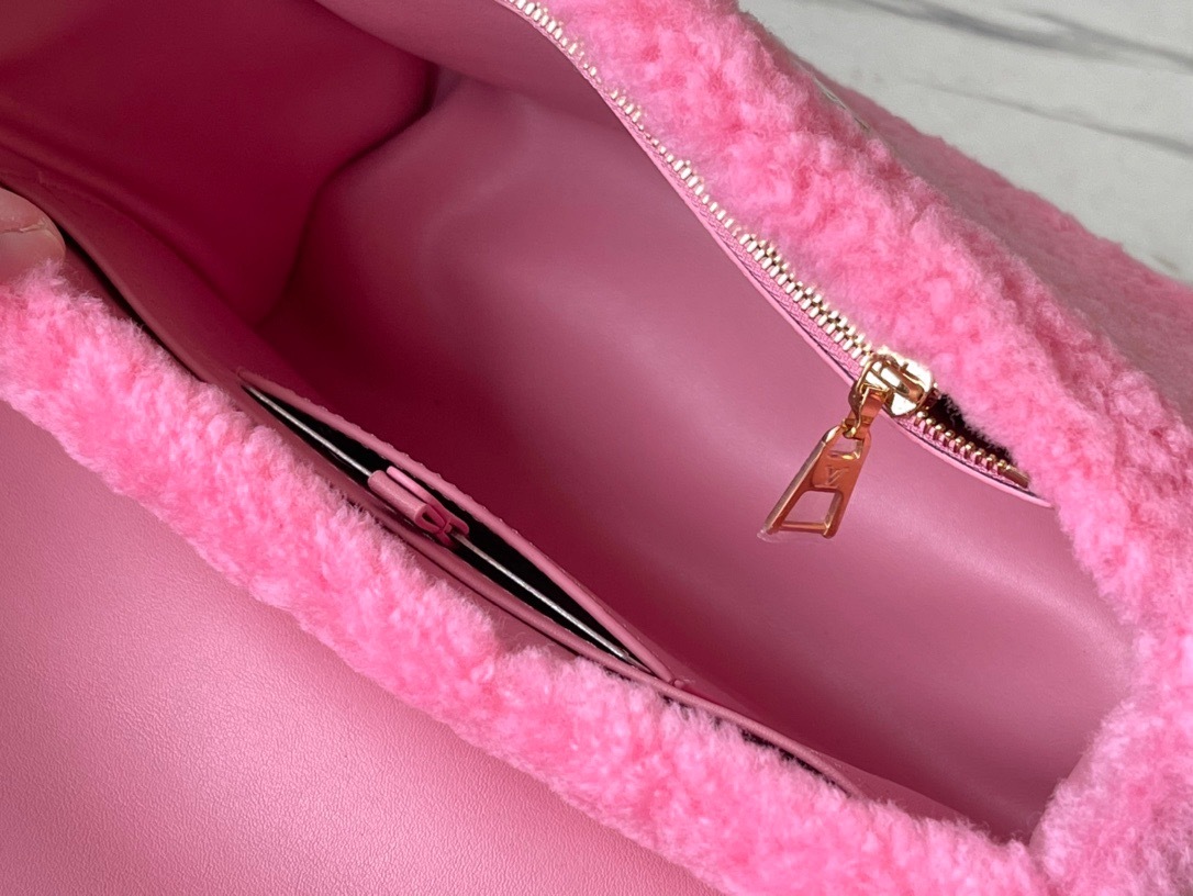 731D4E50-CF90-4D54-A358-7BA3C9E2411F