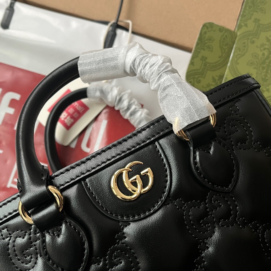 67B5F1F0-07B0-4314-8F18-BCC04867E6C0