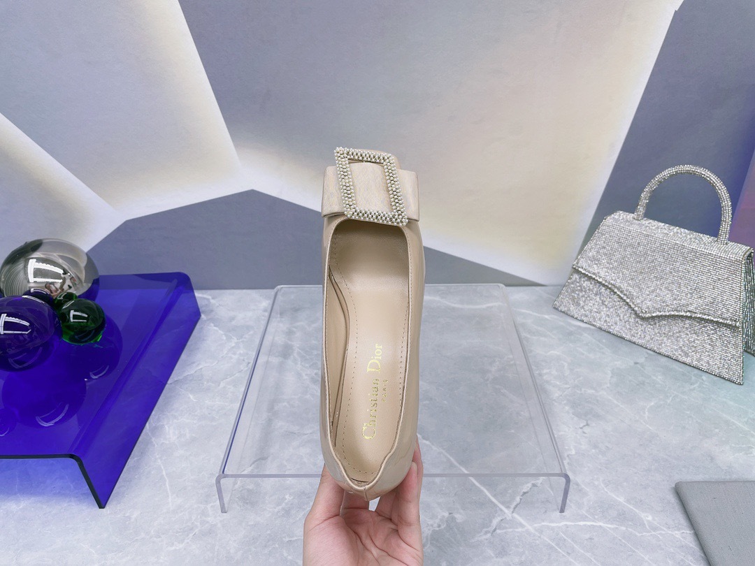 17CD024F-1BA9-466D-BFAE-4872604C2D12