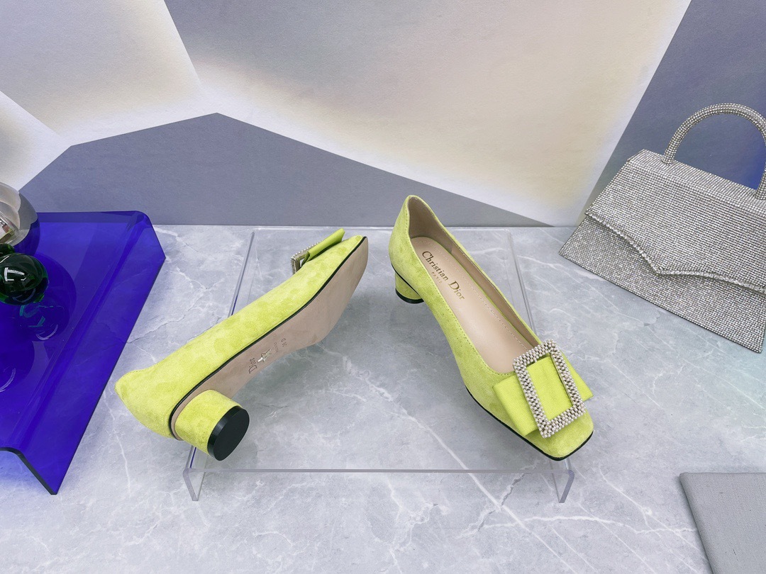 3520C769-A11F-4D45-901B-F57B6C7478B6