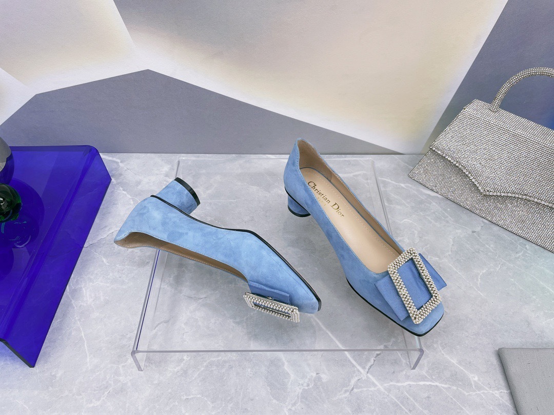 F2BFF6F4-1C12-4406-97E0-3F7AB5C0B285