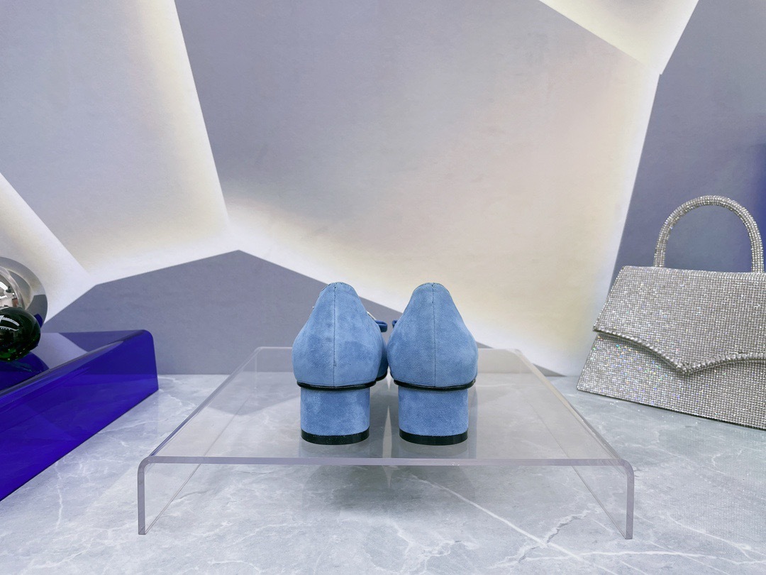 ED327F26-C899-4E2A-9CDF-5C520ADA6CC1