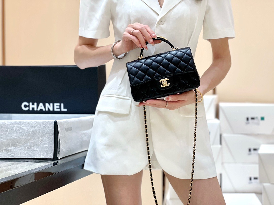 A168B053-0757-484B-94B9-6B3836A01BFF