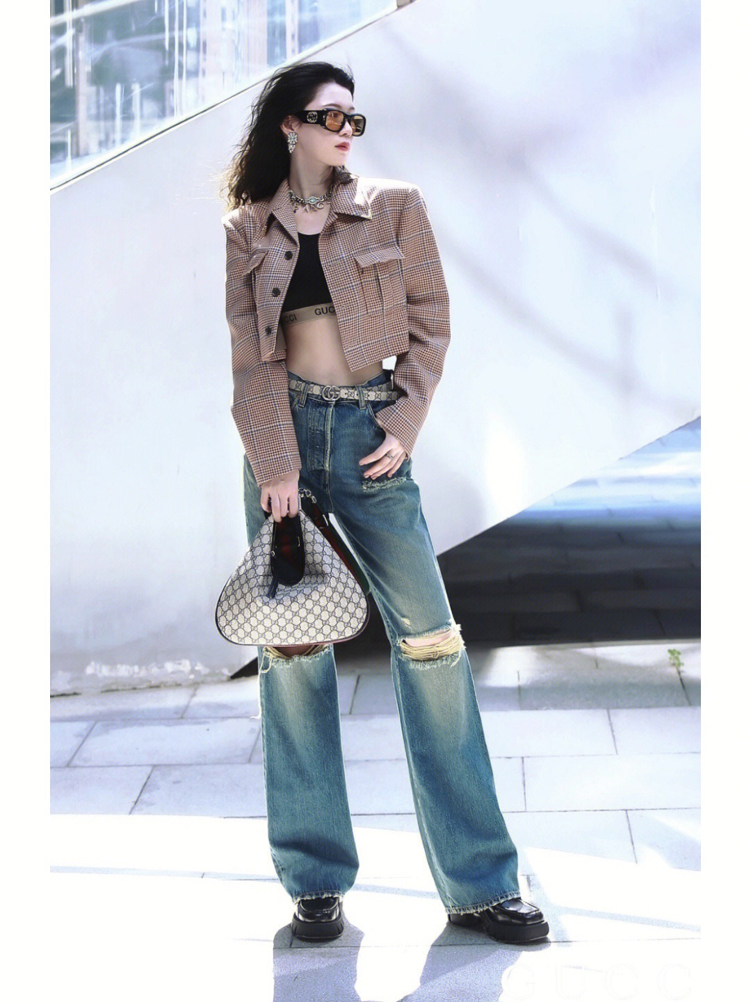 E4EEF954-2E9E-4674-9FA2-1FC363EC6108