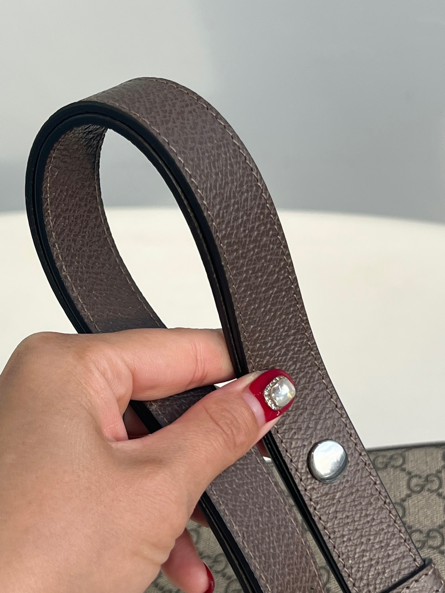 C0511010-9A40-4A6E-935C-98CB8A4D7A3A