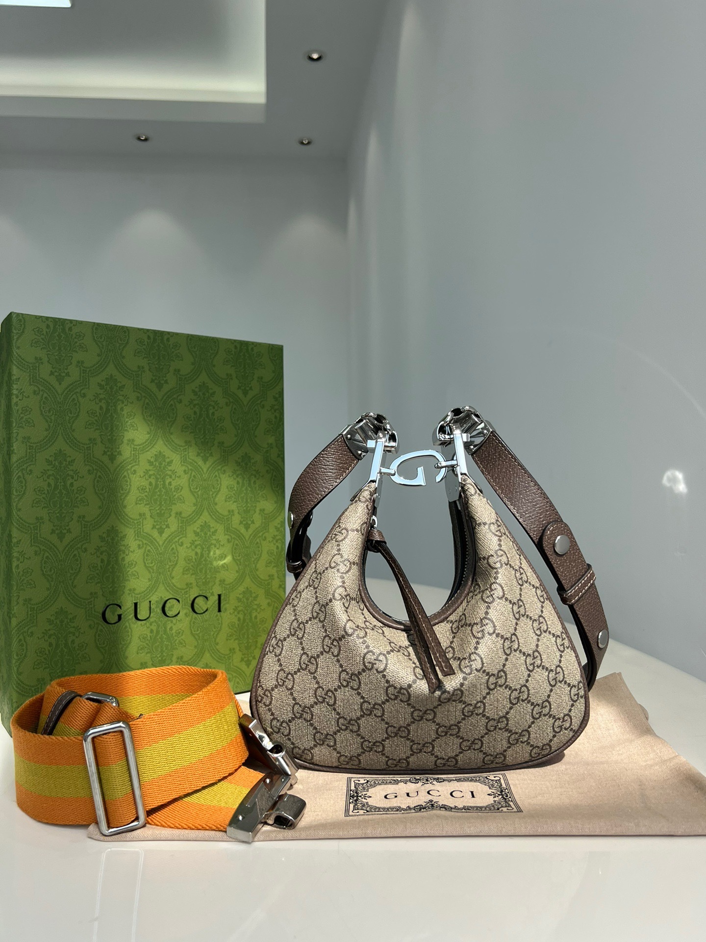 B351A491-0DC9-41AC-A16B-8412E359C3F0