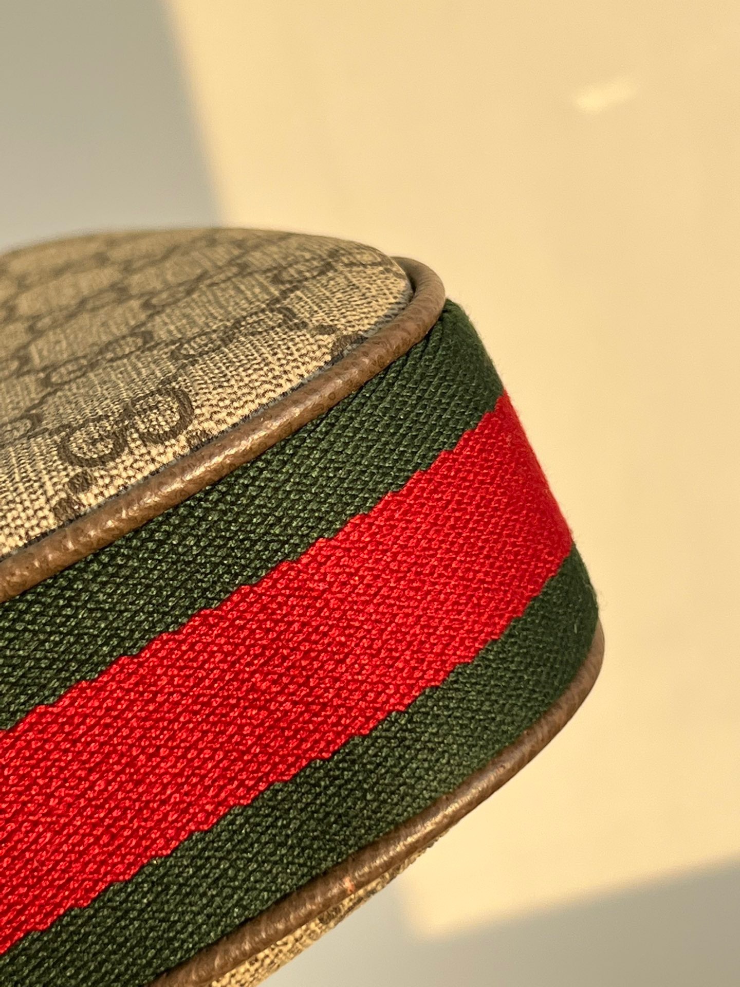 ABBBBC09-21ED-4061-95EC-A5DA5F9A1920