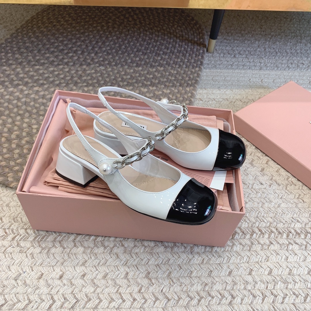 C8C19C95-810E-44D1-9CD1-D1BF967F52AA