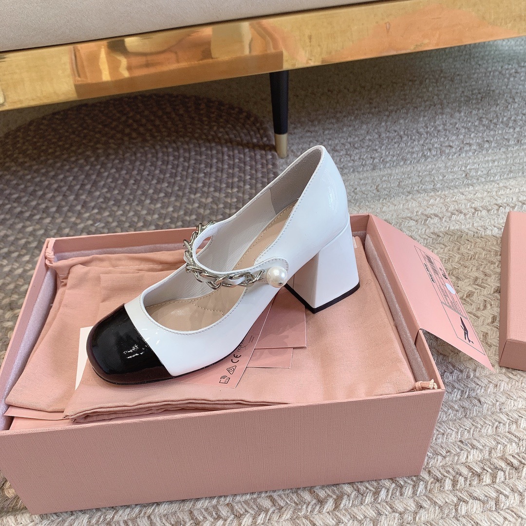 A0C88FC2-E097-4E4B-9B85-506A26BC114E