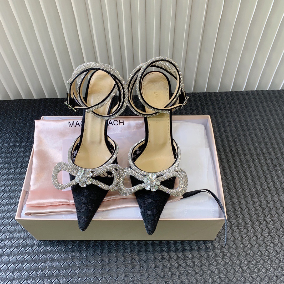 F3AA8EE3-130F-4E46-B607-D54614BEBF86