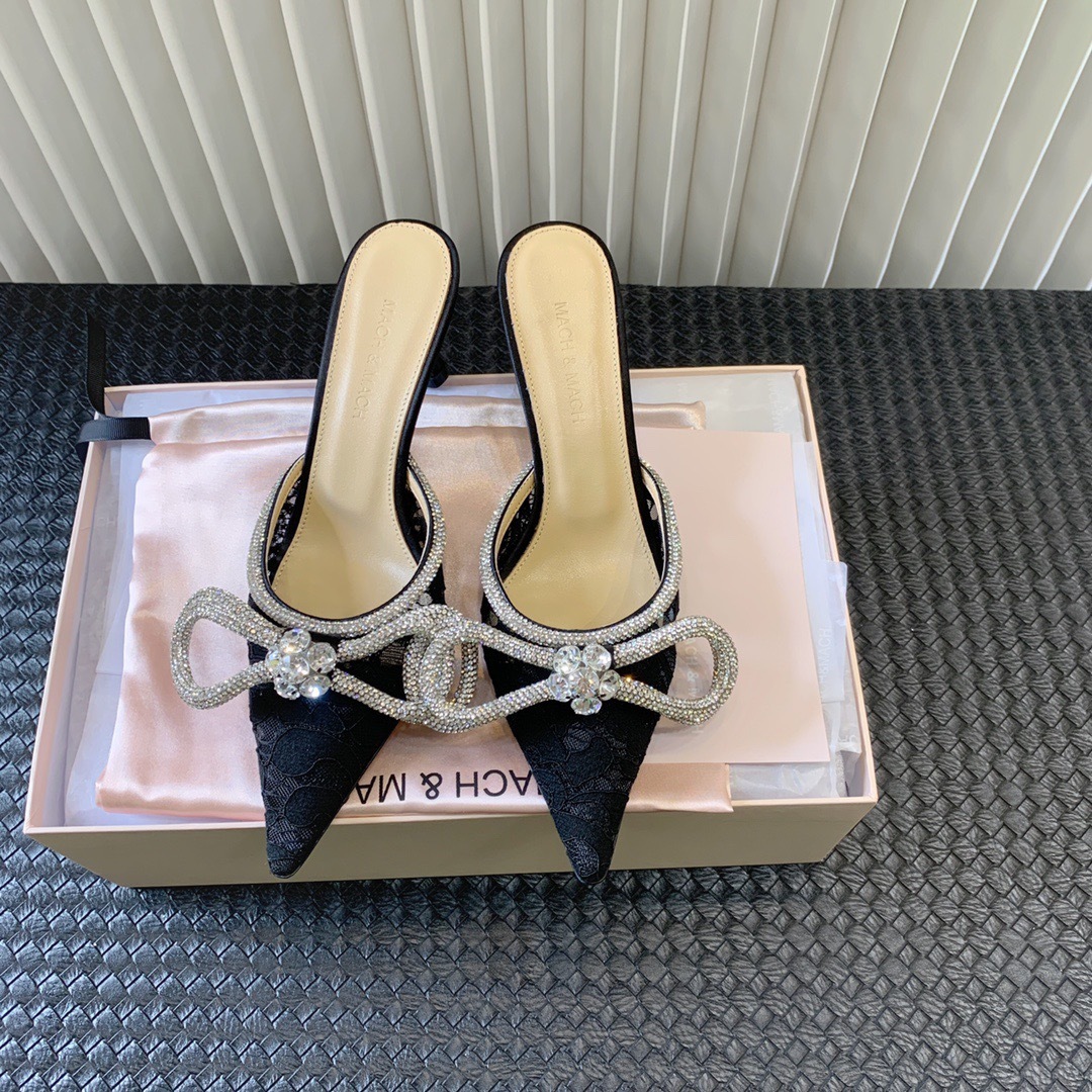 7A13CF9A-86A0-466E-9C0A-B458B0E5723F