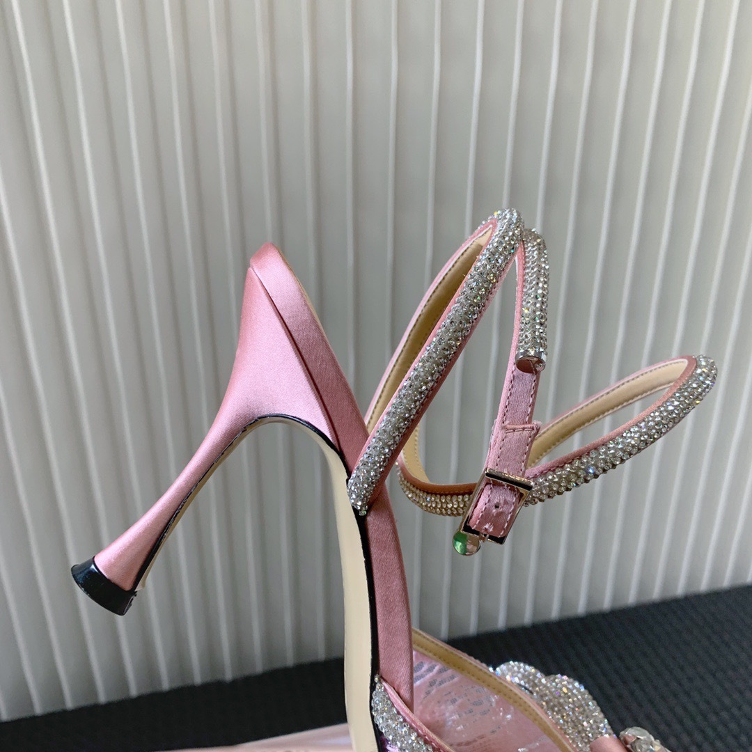 628EFE36-419A-4C8B-893C-BBF43FE17A13