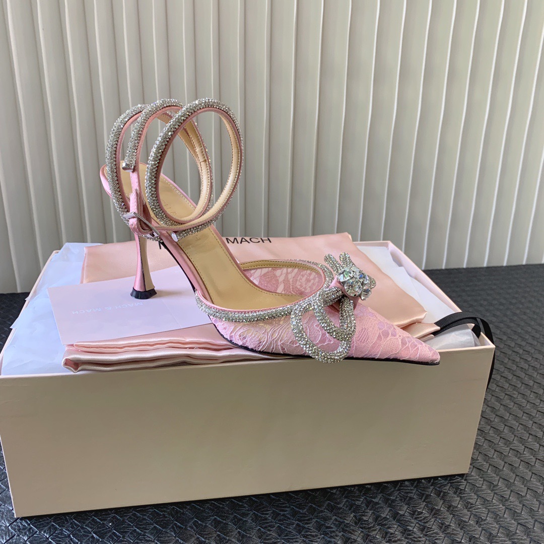 3FDB6638-4FAD-47F8-8EE1-D762772D9A86