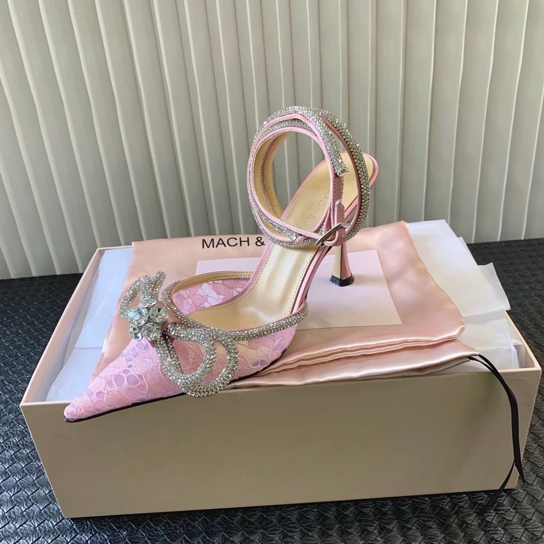 18D3A788-B60C-4C26-901E-B152AD4B2511