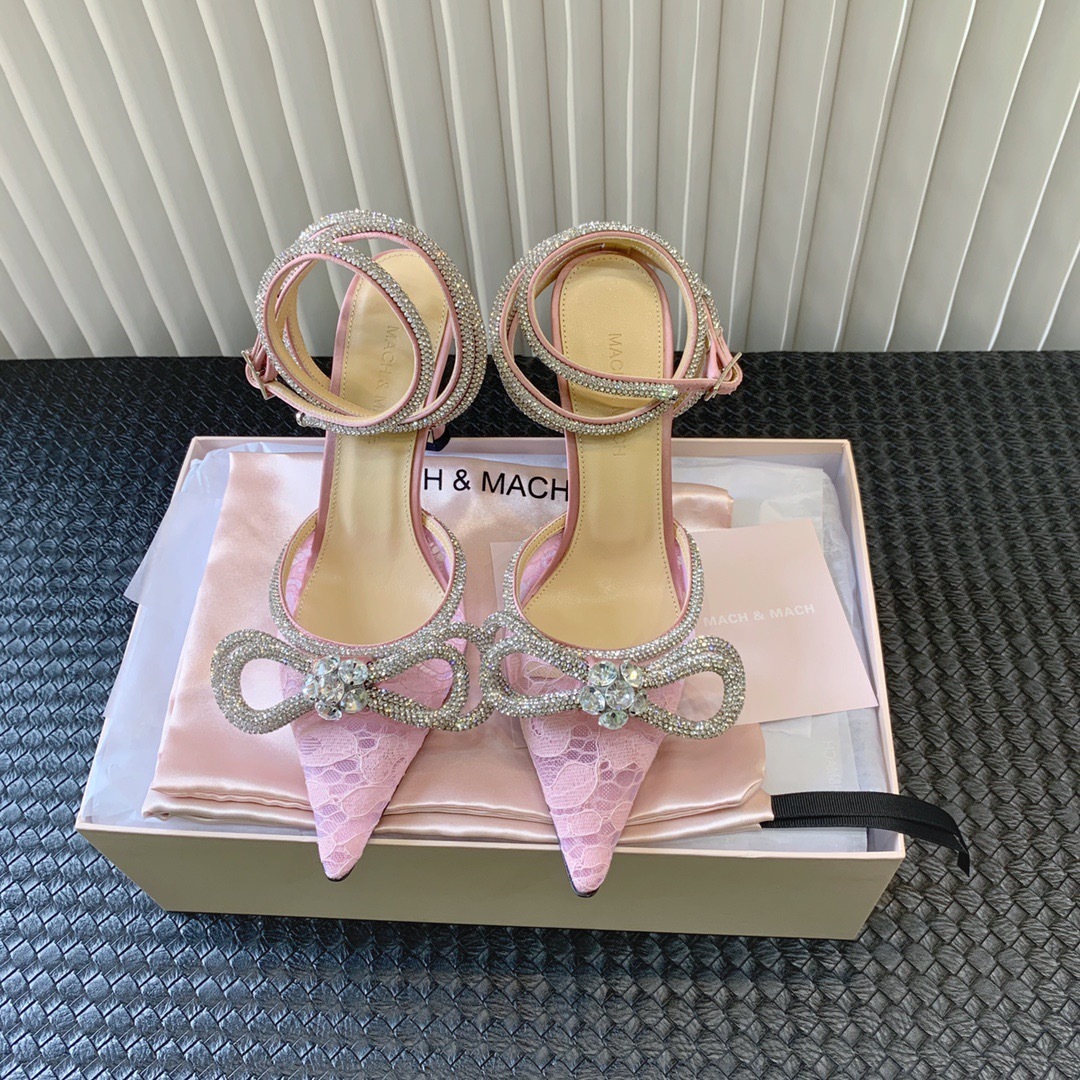 8F503EC3-C625-4BC6-AED7-501036A533E0