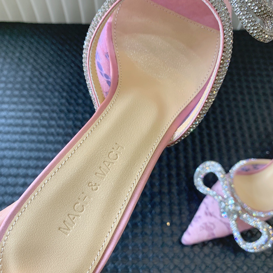 9292D5DE-D09A-4224-AF56-A94CA8671527