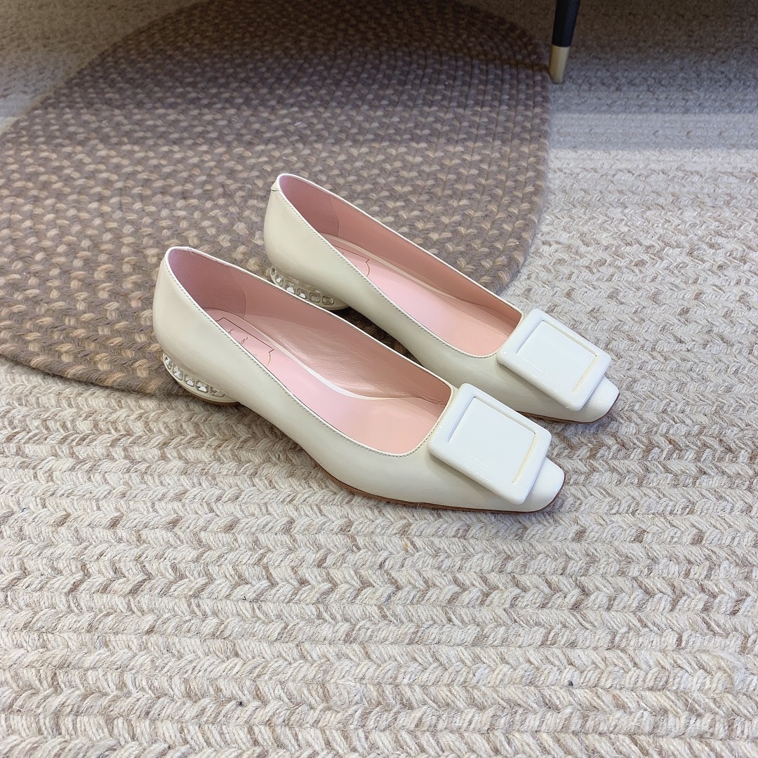 4B7A5C01-EA0D-4192-B3EF-1D3082191B69