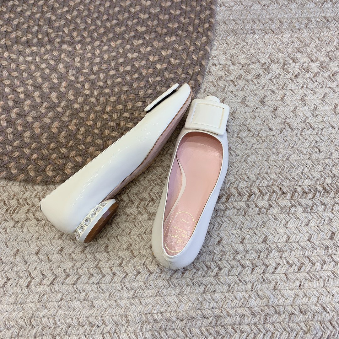 41E2FB64-8D8F-4123-AA5B-6B4ABE337206