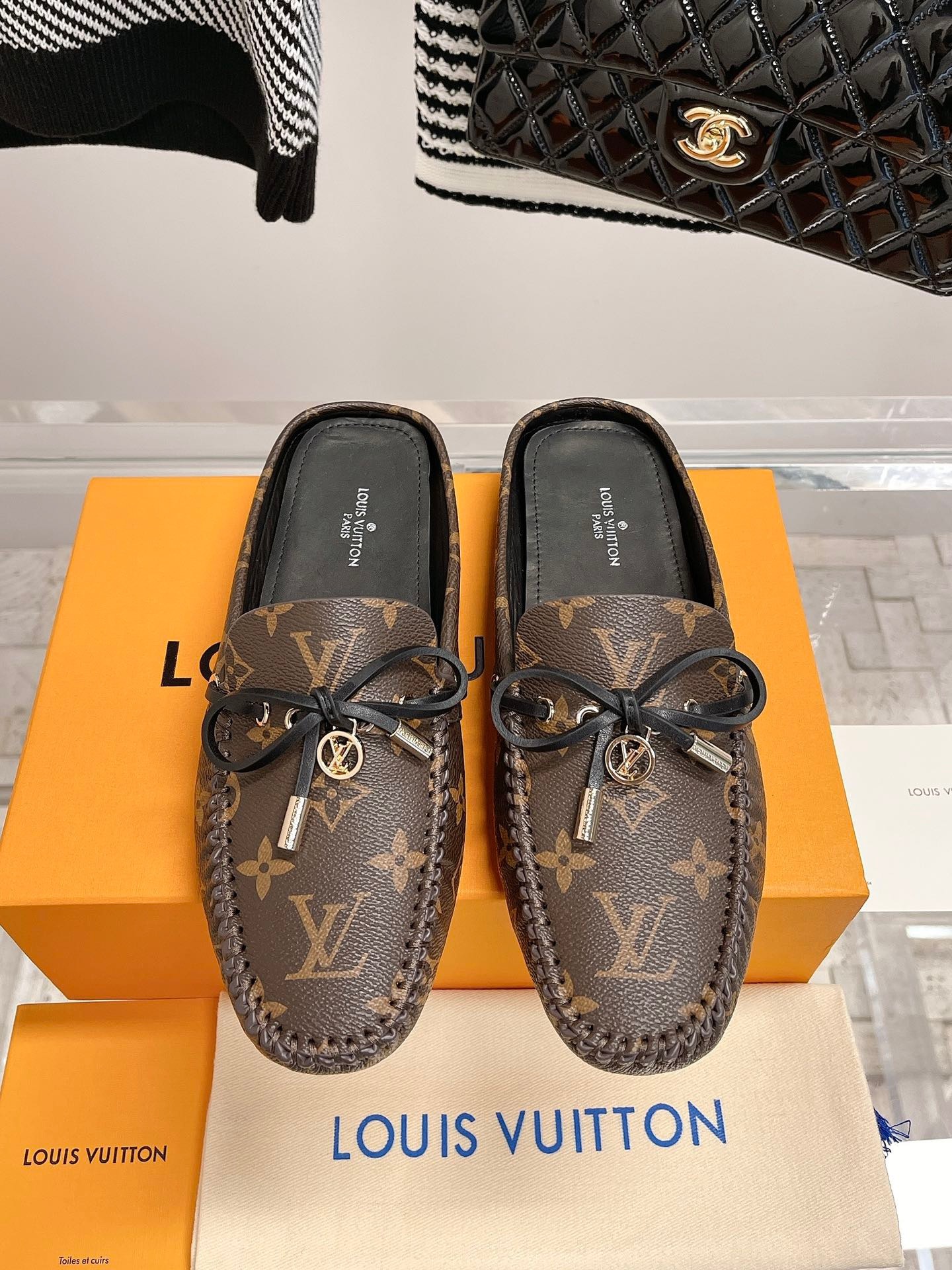 CAD081E5-985B-4F5D-B4C8-258D3ECD5352