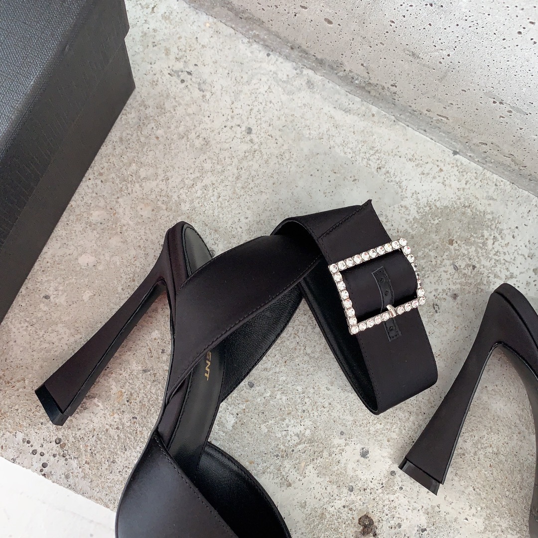 5B9FC86D-C27A-4131-920F-A7CD3C162784