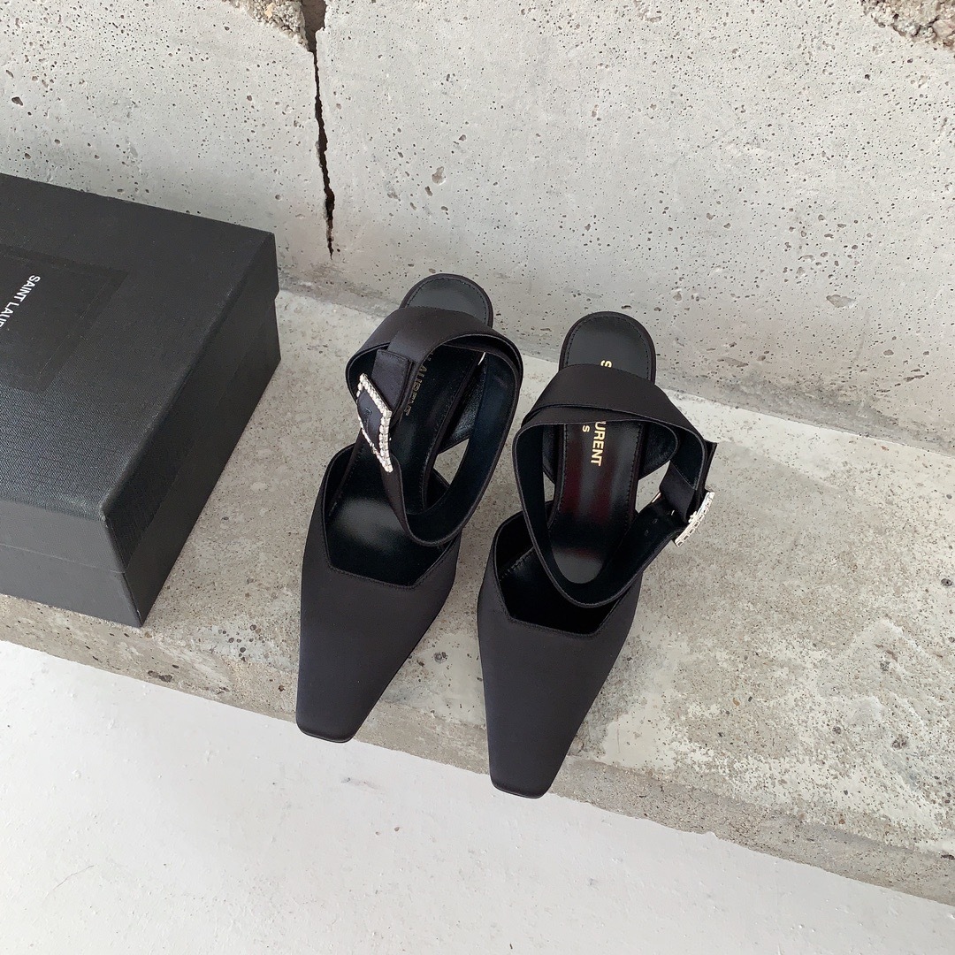 440CEB97-991A-44DF-B4DC-7A07F4DA5B37