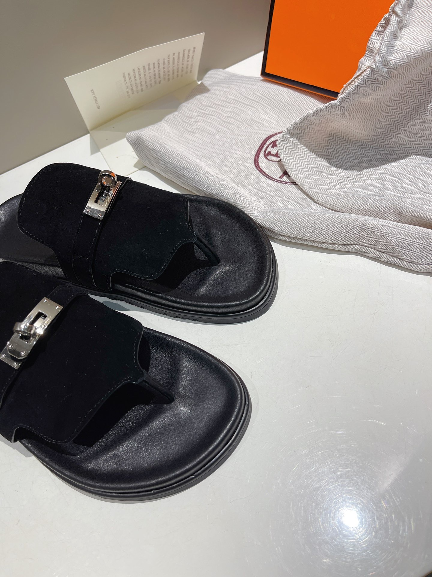 F8E8D415-C871-43BD-AD9D-8187BA19350B