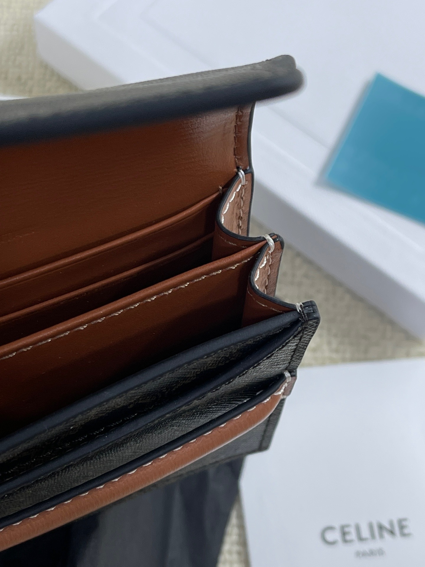 BB36D87F-31BF-4703-B14C-850E1F6B8B1C