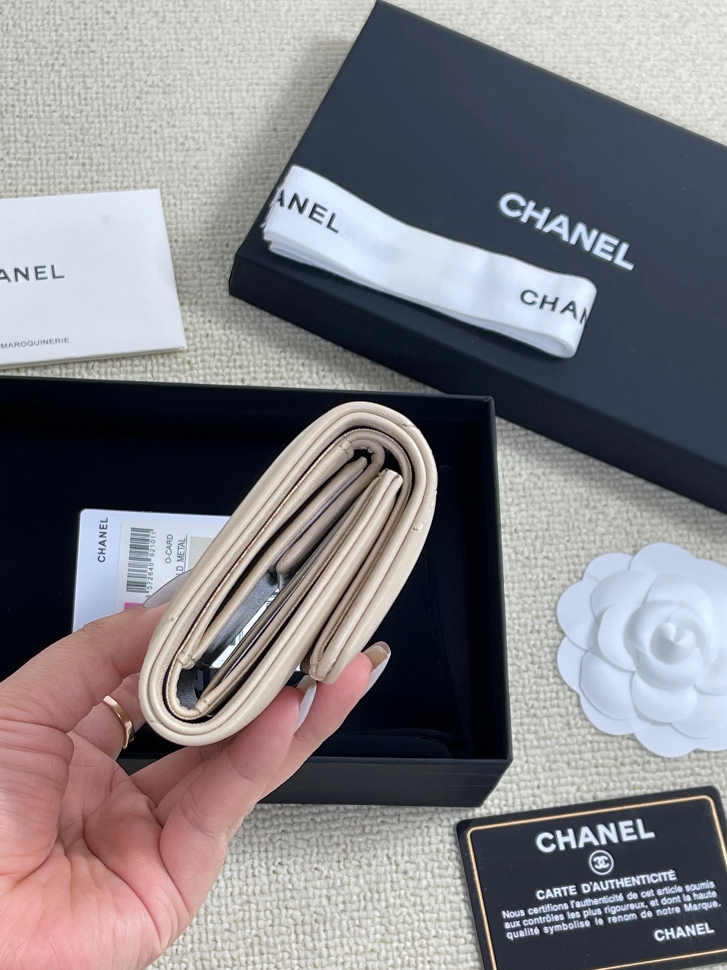 48FCD433-1FF1-4DCD-8B3F-B07A893414B8