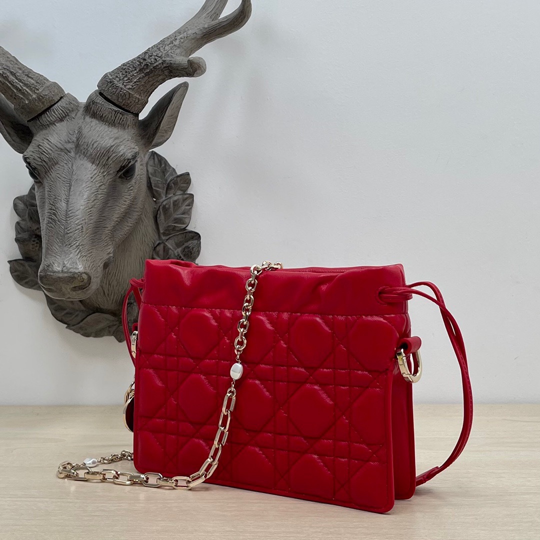 BE273139-8679-4A88-883D-AEA81D52C4C2