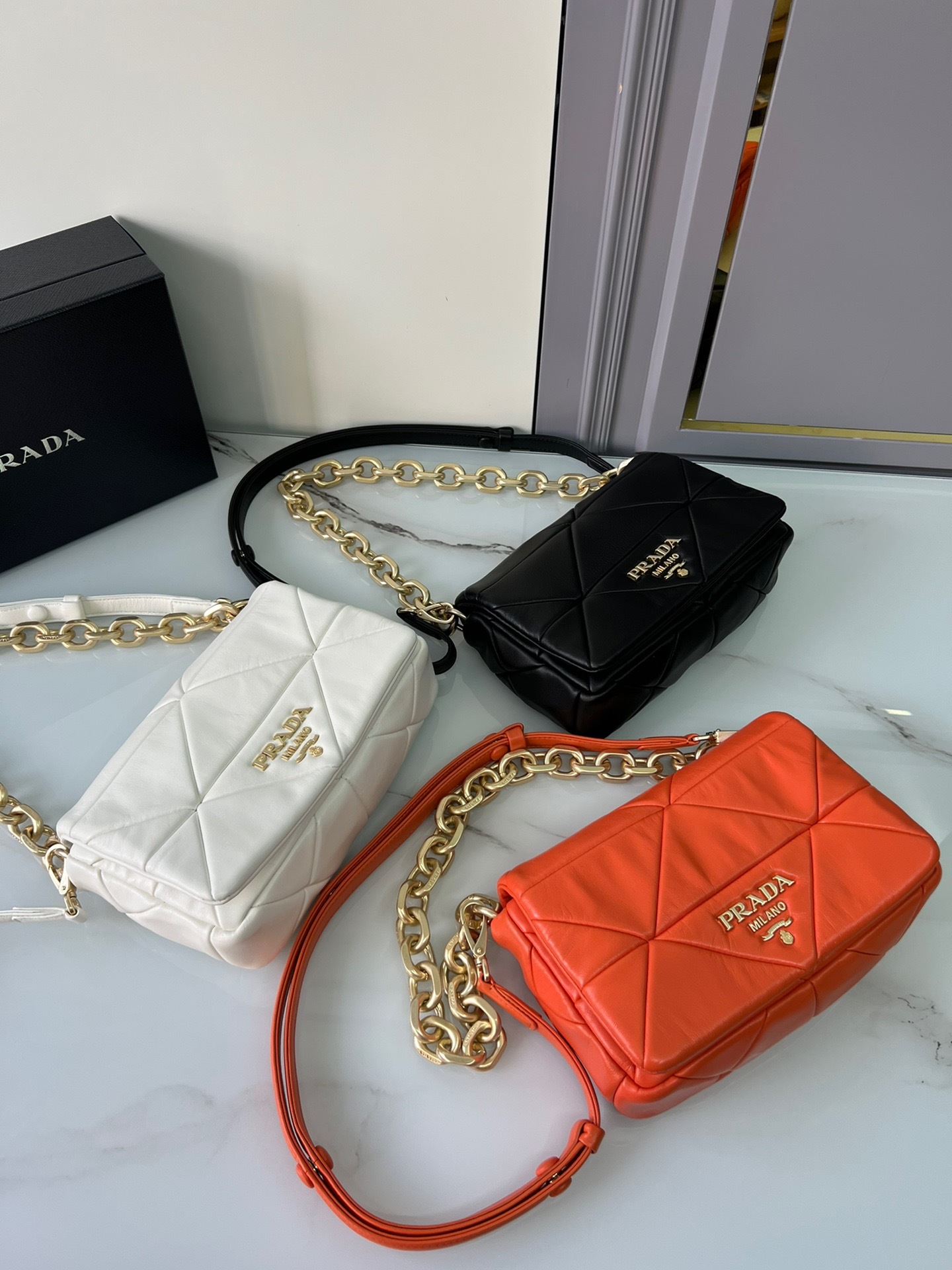 6711F4A3-29A6-4D89-AFD7-C02F27D51805