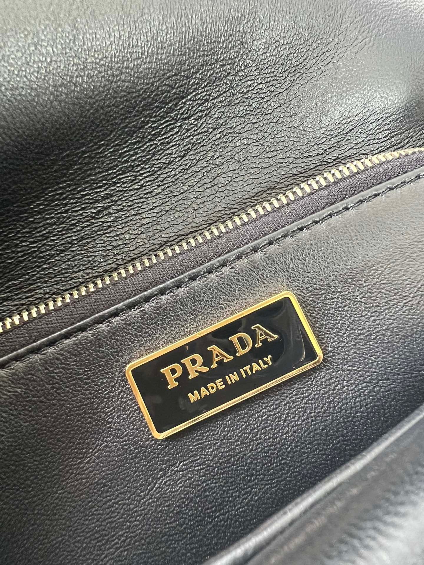 5640F331-2781-4B95-844B-DC3378B71B2F