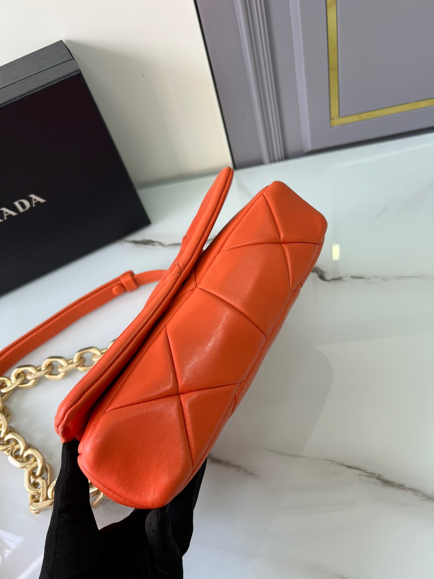 186B3C3F-144A-484F-B8EF-32C492DCC392