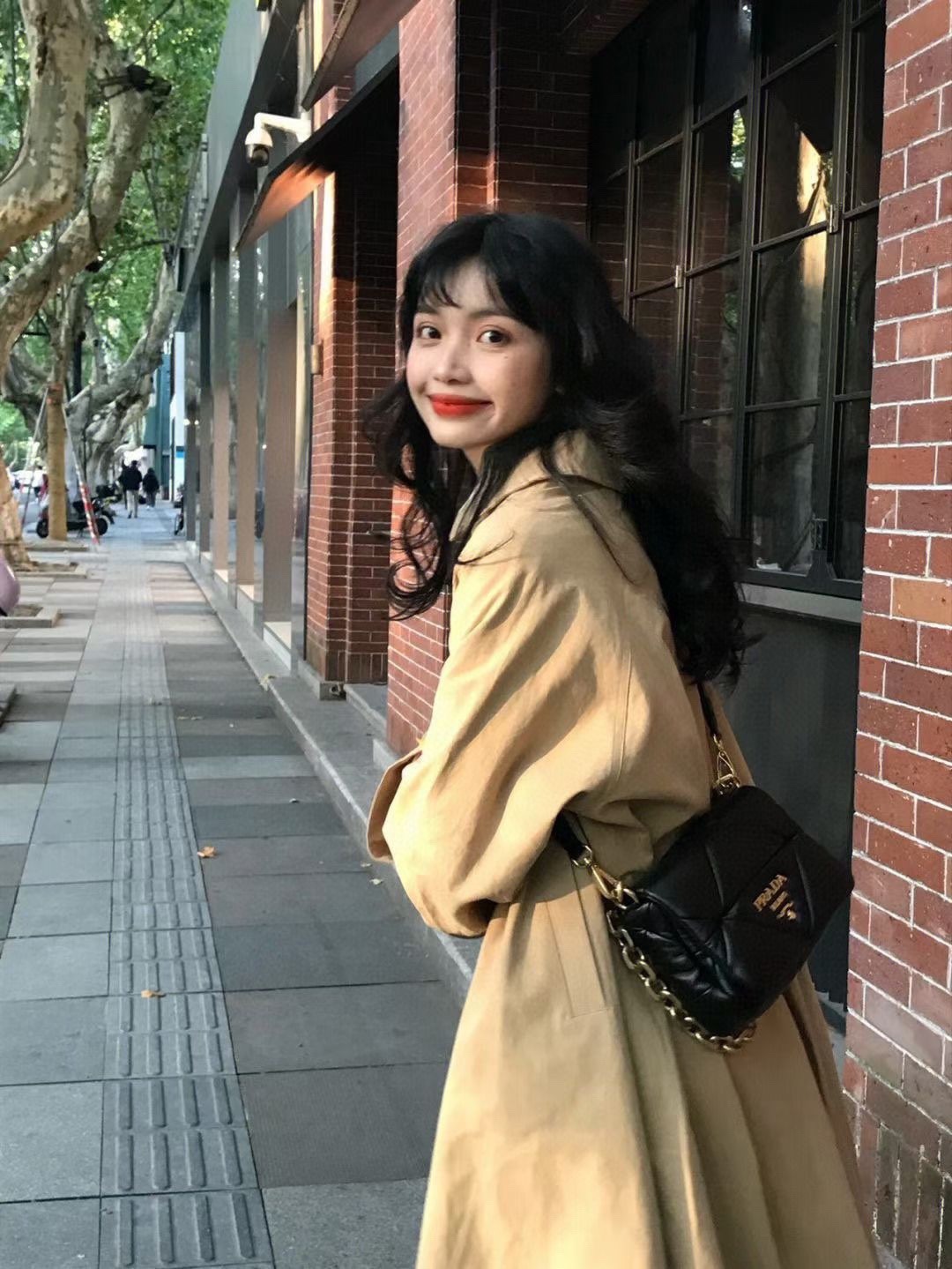 0E45D9B9-6BA1-4956-B92C-318A5841C435