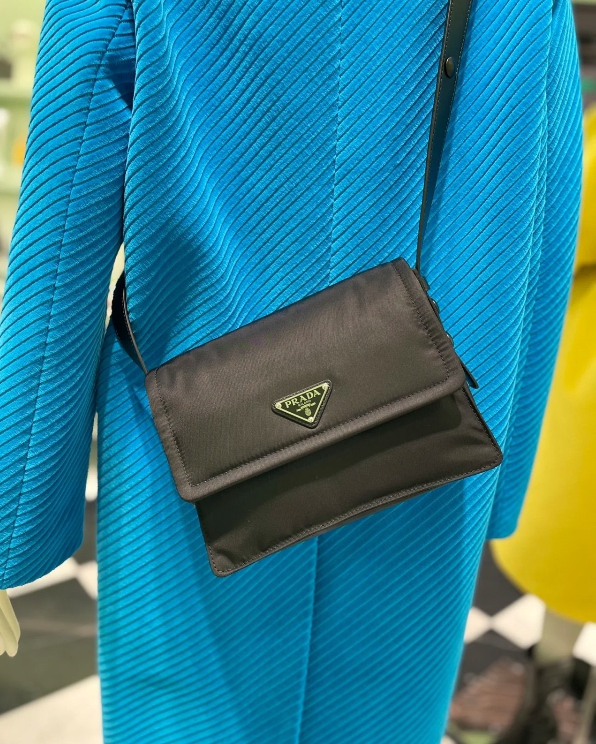 42E74F02-586B-47EA-8891-BA5050B1393C