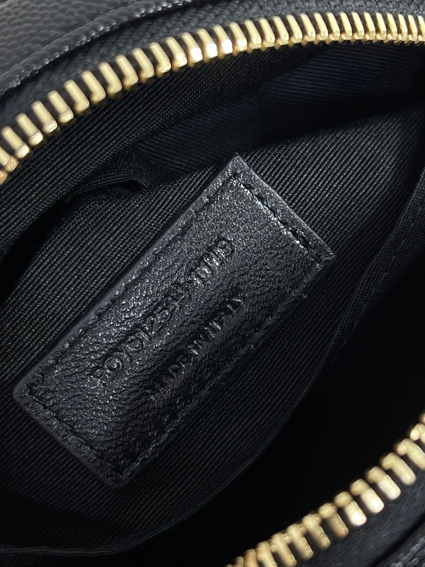 4920663A-9BDD-4F4A-9FA4-AB4EC92BA708