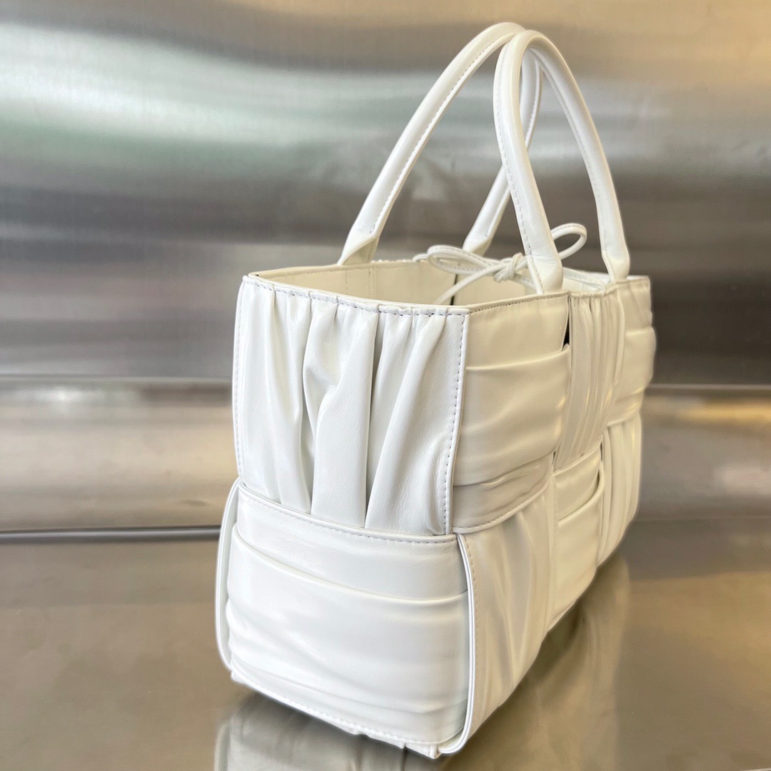 F177758A-2C2E-42FB-ABAF-F5CA91600A38