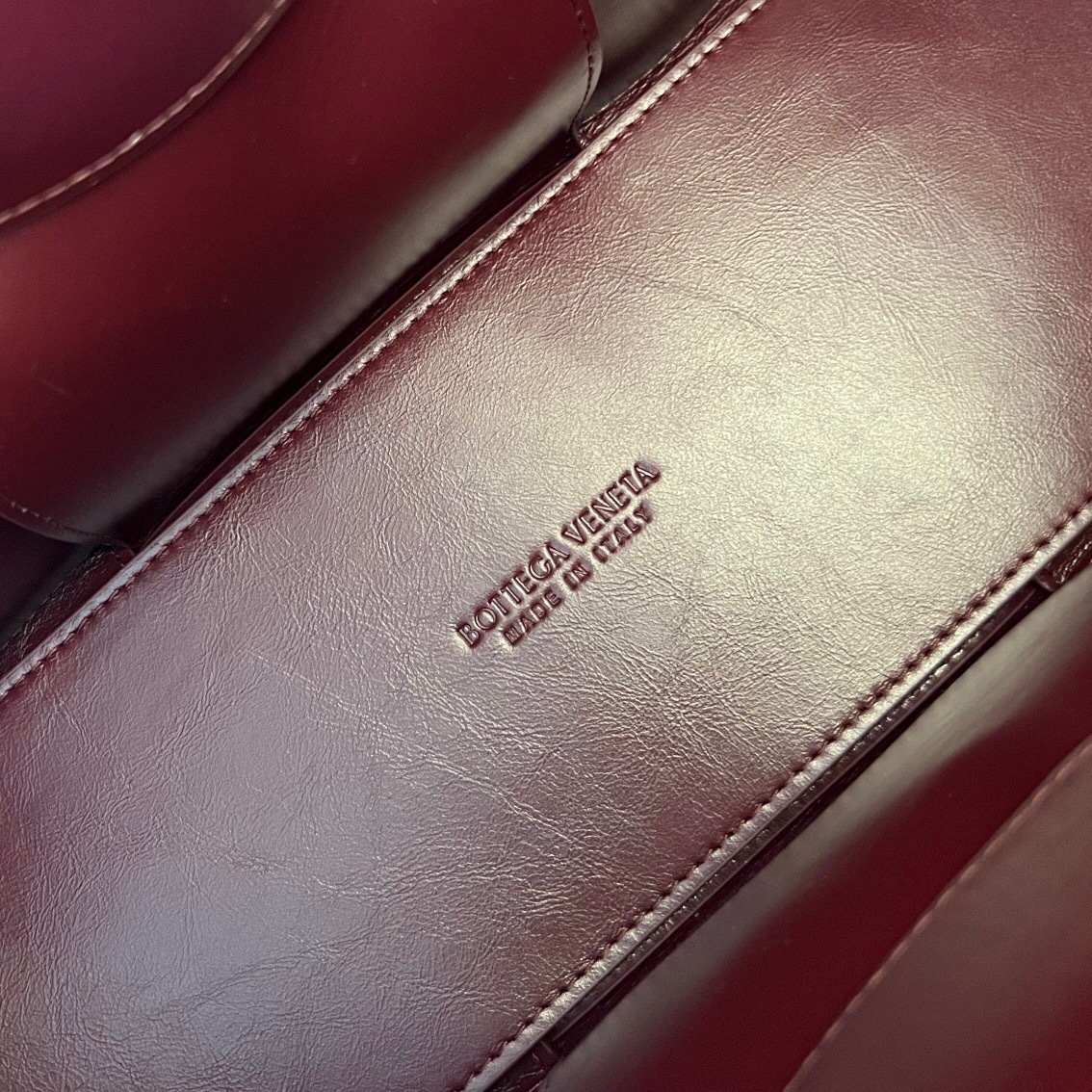 AA6BED43-C435-4EE9-8CBD-6D49017C1F4B