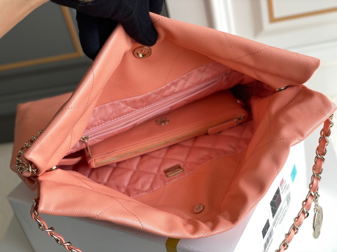 67C2420A-EA0B-4C7E-8D67-ADE04BC3623B