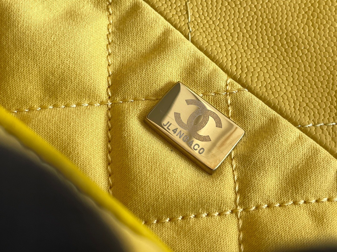 74928779-1539-4D69-B3ED-D77F44C82AB4