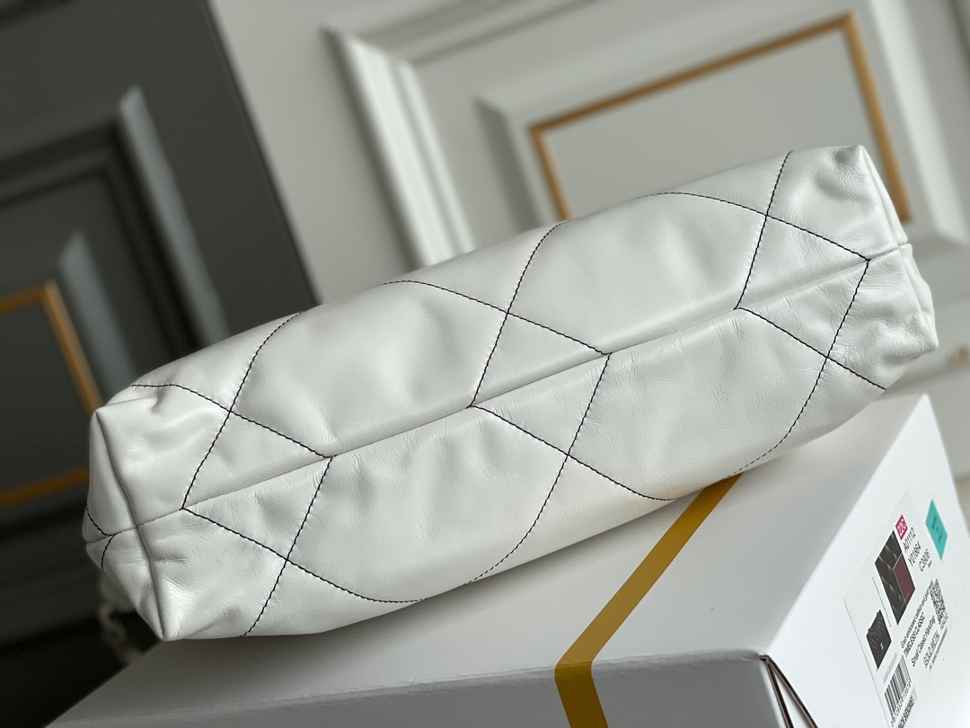 F7C1D257-3439-4B6F-BAE9-9478B13E632B