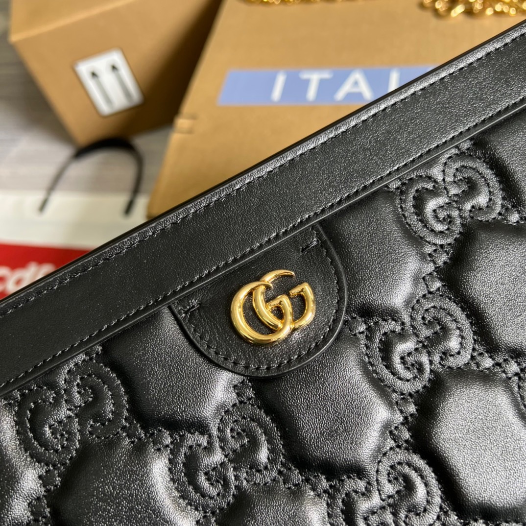 80A6FB4D-3E7D-43F8-8EAA-7027F6CC1413