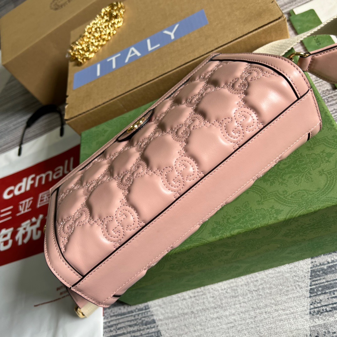 0E039437-E99E-4D07-9C30-0F674801335B