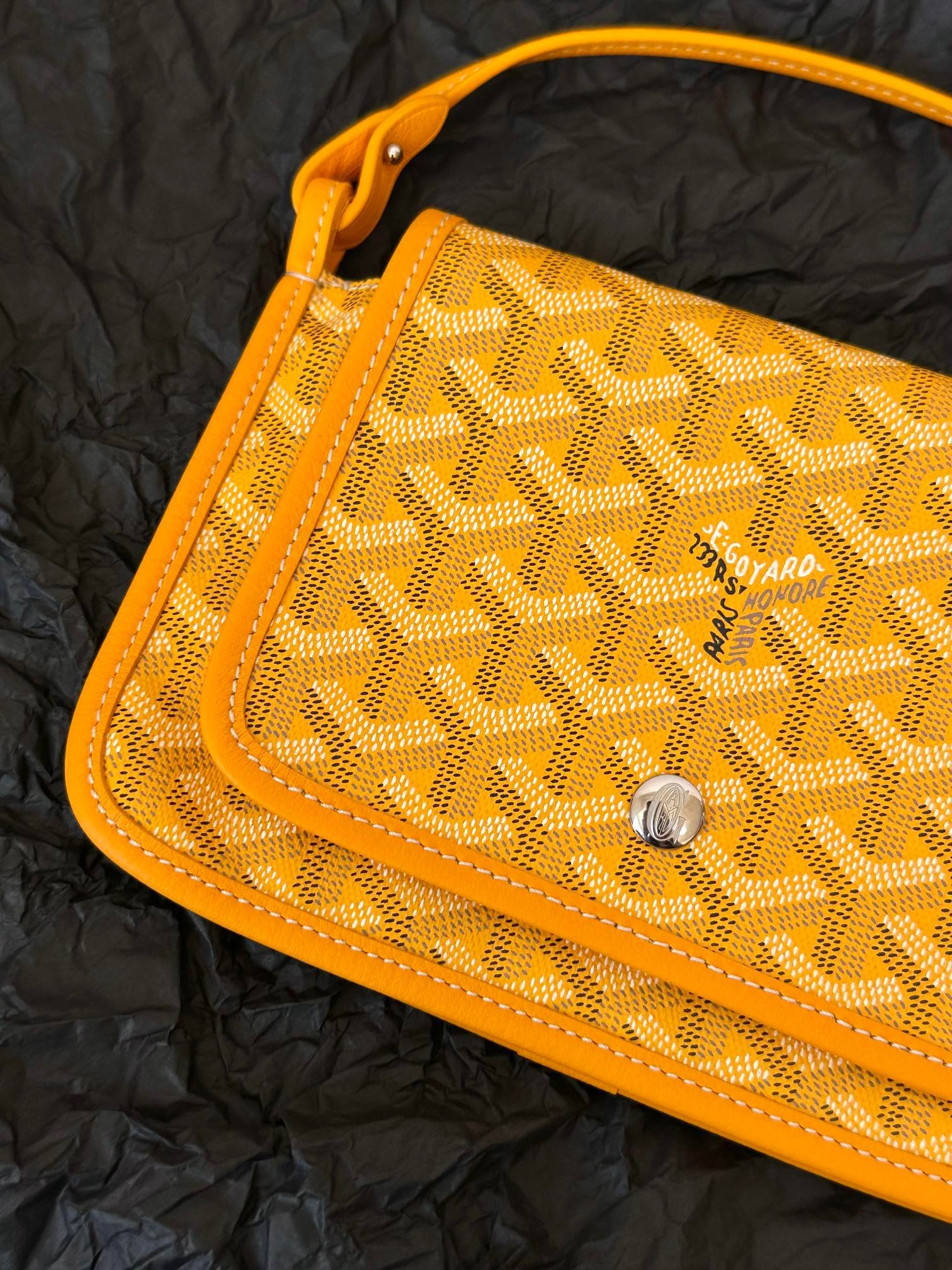 8A2BF04F-7057-4515-8871-4ADC81527A3C