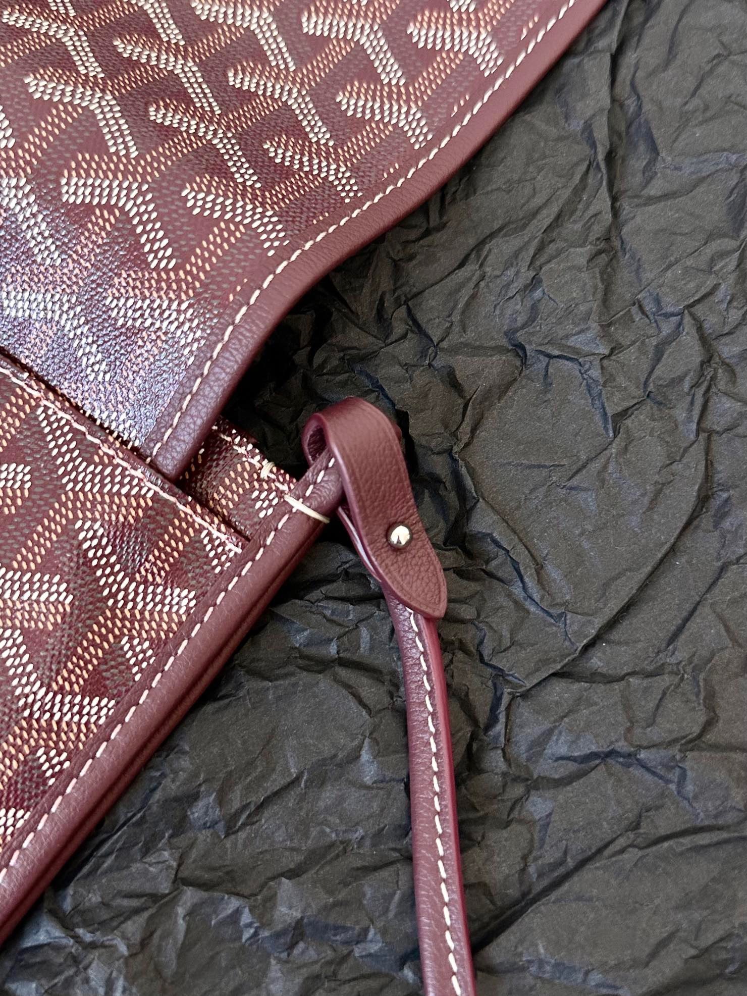 2D2DD07D-D7D1-42B3-98AD-1EE9142B37F1