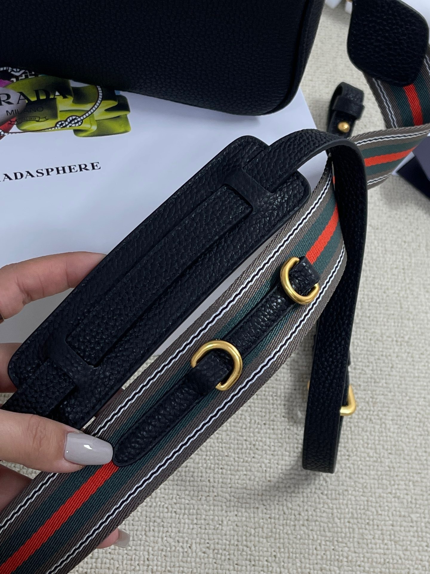 DCE09150-0092-4AB1-A39A-D4FF3068C0C4