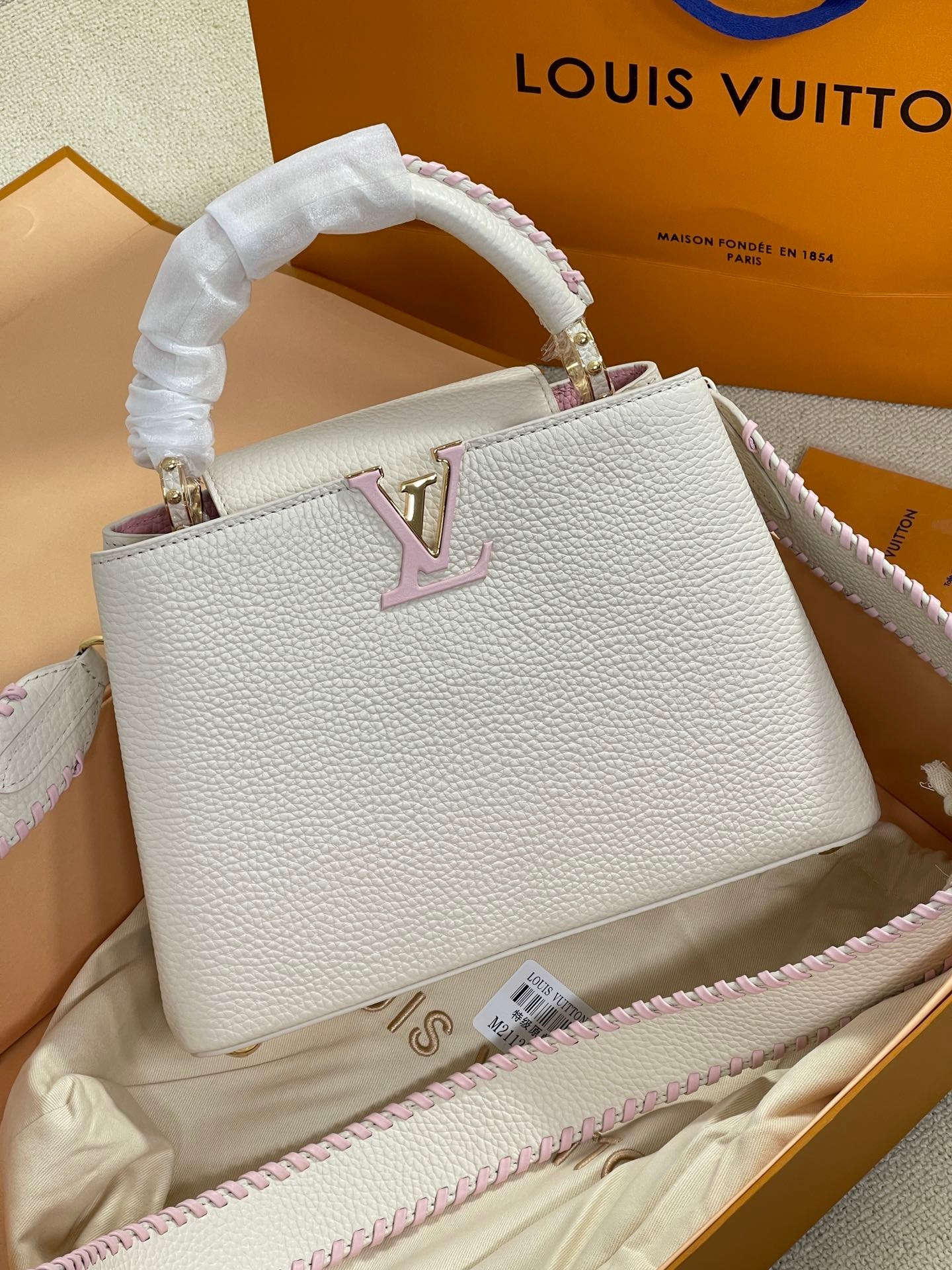 34E52B46-436B-4A98-9A39-AD2ABE262058