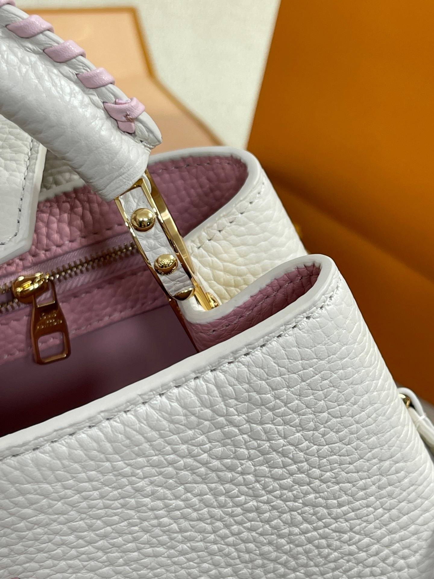 47E94803-F44D-498B-9948-9E16B4E1AABF